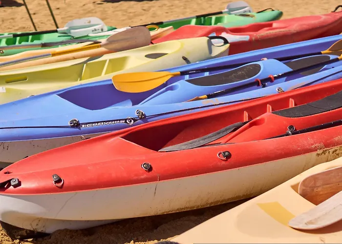 Lovely Flat In A With Pool - Beahost