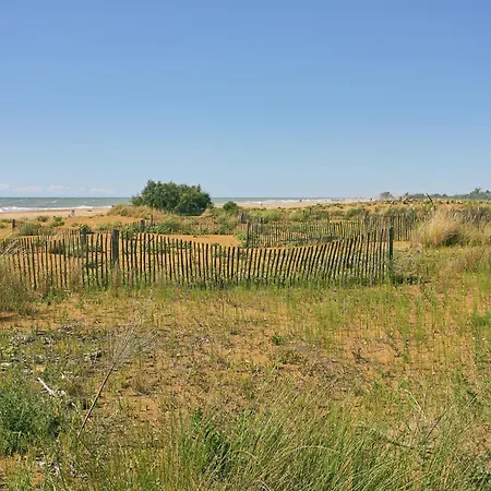 아파트 Lovely Flat In A With Pool - Beahost *