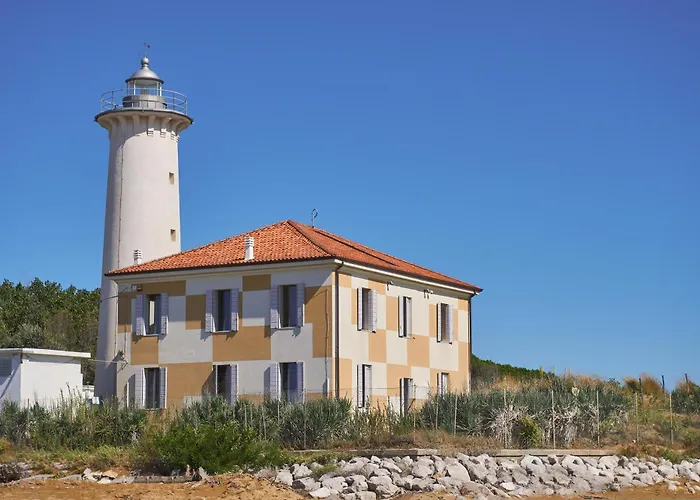 Lovely Flat In A With Pool - Beahost